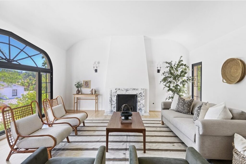 Η Άντι Μακ Ντάουελ πουλά το πολυτελές σπίτι της στο Λος Άντζελες 4 εκατομμύρια δολάρια (δείτε φώτο)