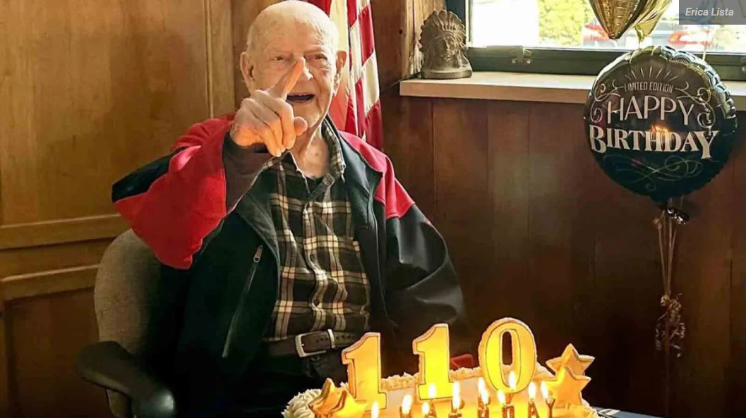 Γεράκος 110 χρονών, πάρτι γενεθλίων