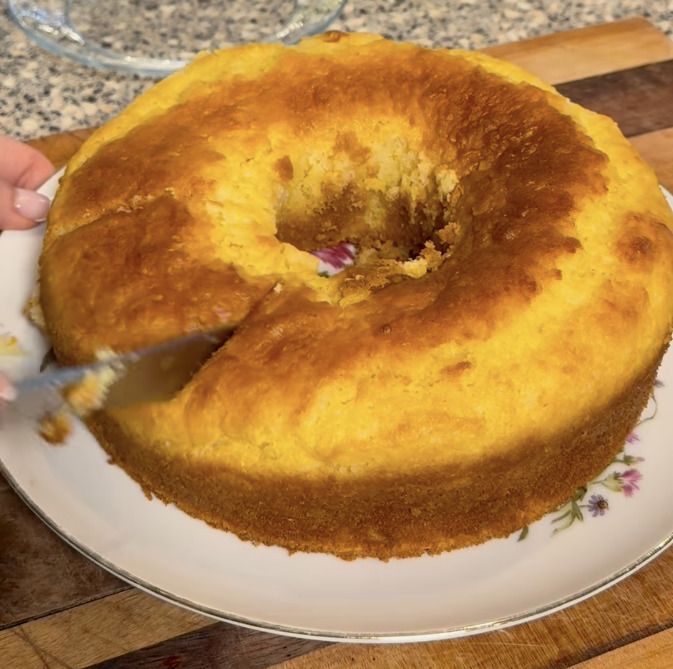 Κέικ σε στρογγυλή φόρμα