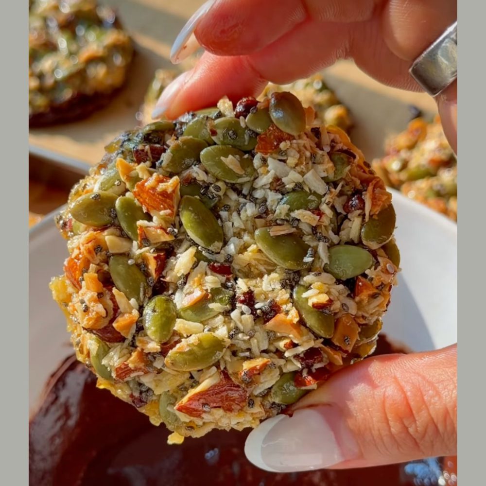 Chocolate-Superfood-Crunch-Cookies