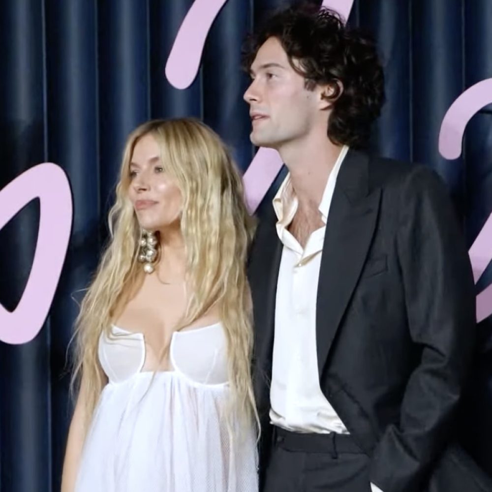 Sienna-Miller-and-Oli-Green