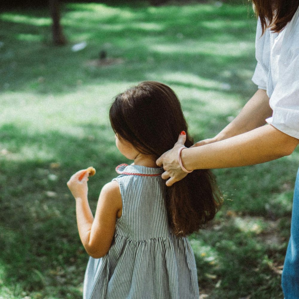 mother-daughter-unsplash
