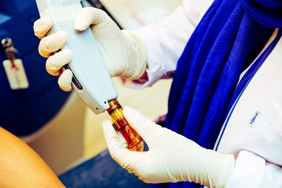 sam-moghadam-plasma-removal-unsplash