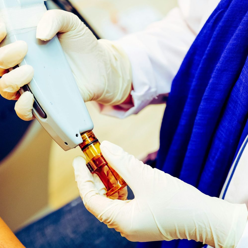 sam-moghadam-plasma-removal-unsplash