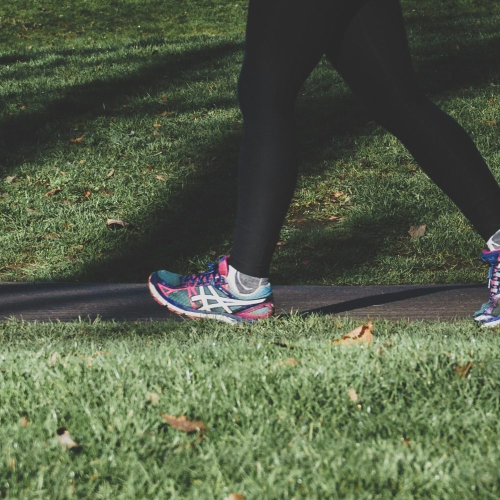 walking-unsplash